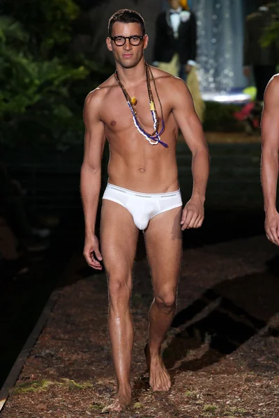Look 36